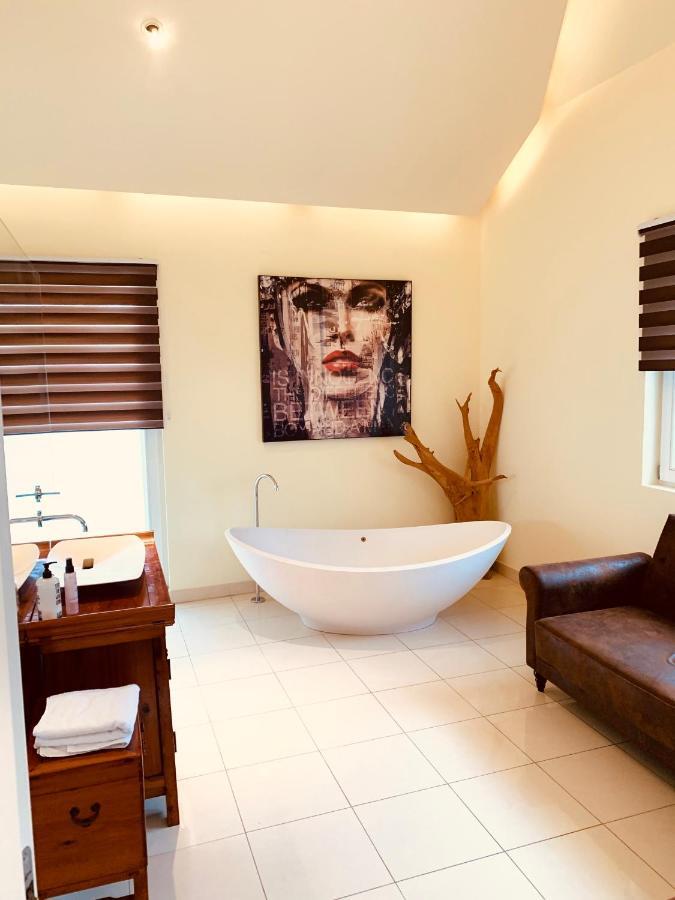 Suites & Spa Stuttgart Exterior photo
